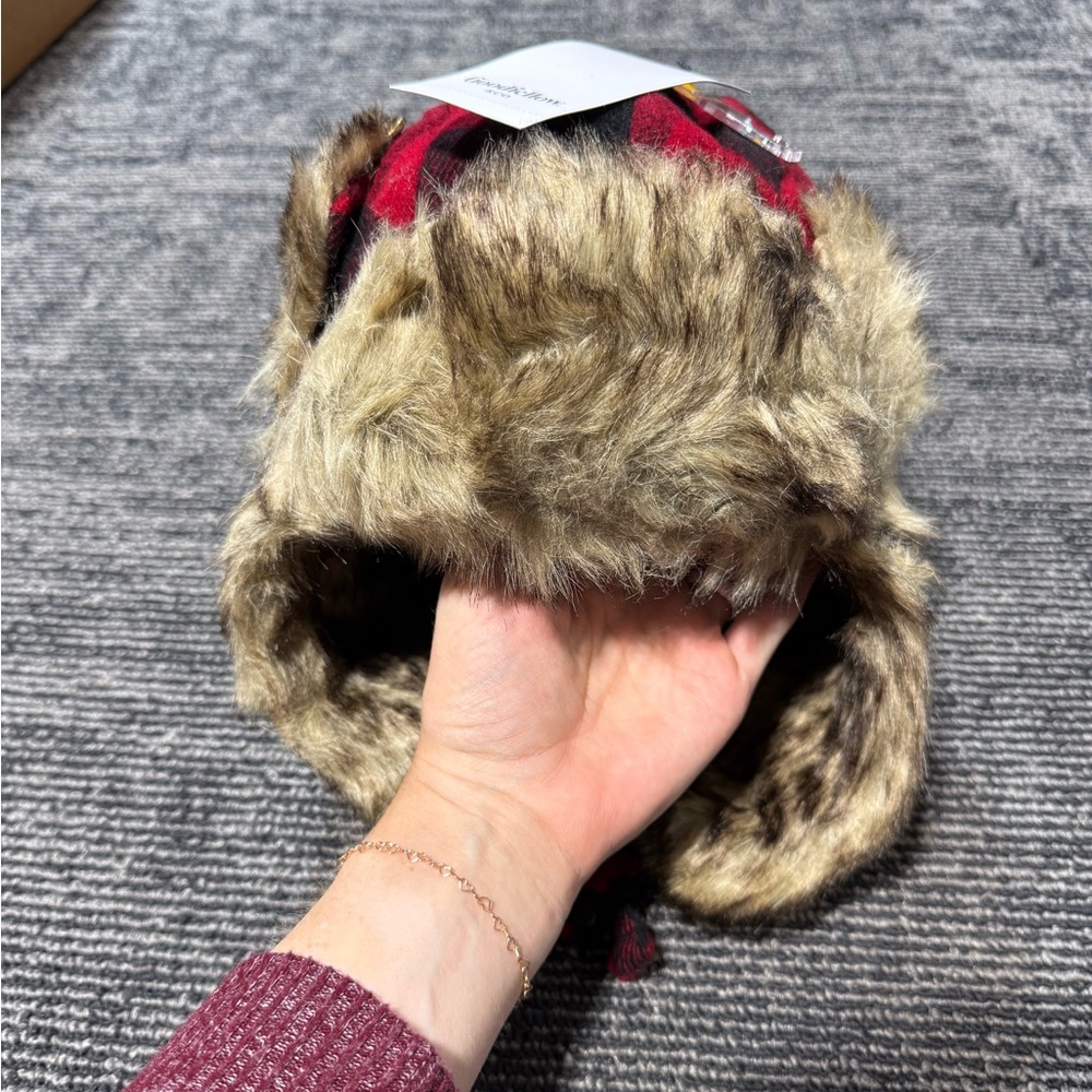 BRAND NEW - Winter Hat